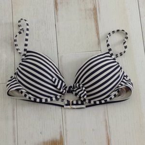 Xhilaration bikini top